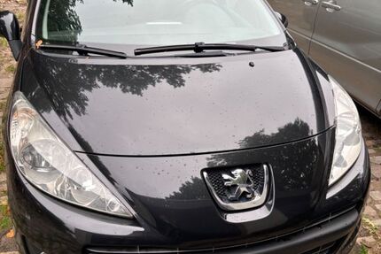 Peugeot 207 180.000 km 2.000 &euro; Flensburg 24944
