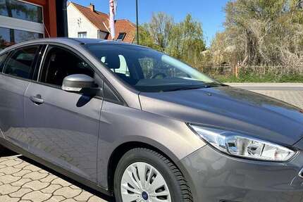 Ford Focus 84.000 km 6.350 &euro; Greußen 99718