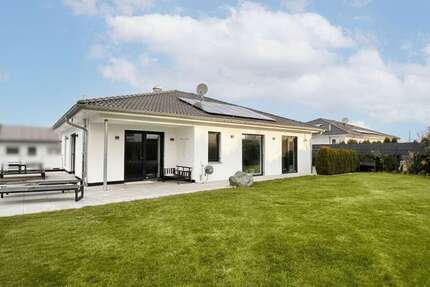 Haus Bad Waldsee - 7 Zimmer, 222 m&sup2;, 1.275.000&euro; | Angebot:25823717