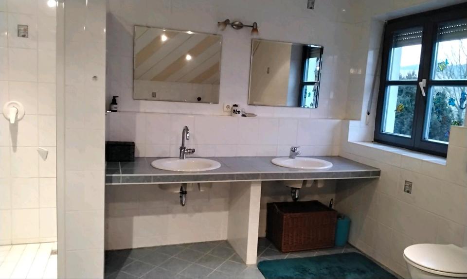 Einfamilienhaus Bad Griesbach im Rottal - 6 Zimmer, 180 m&sup2;, 480.000&euro; | Angebot:26562912