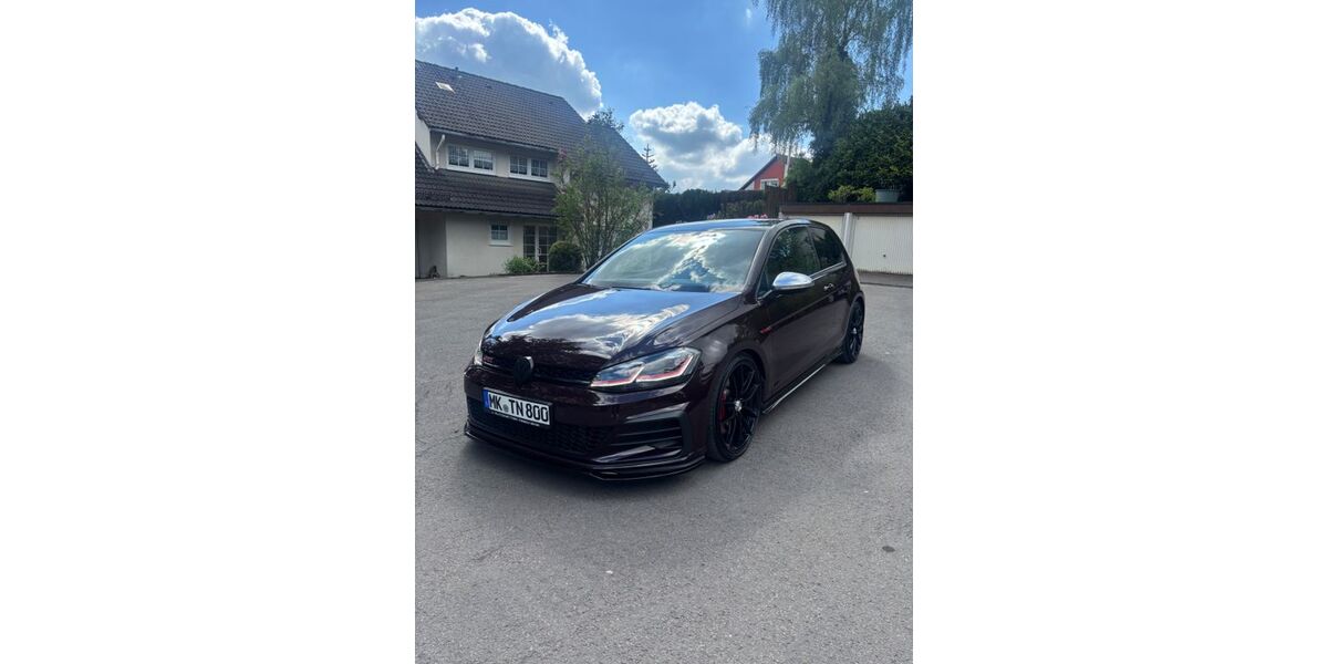 VW Golf 83.500 km 24.800 &euro; Kierspe 58566