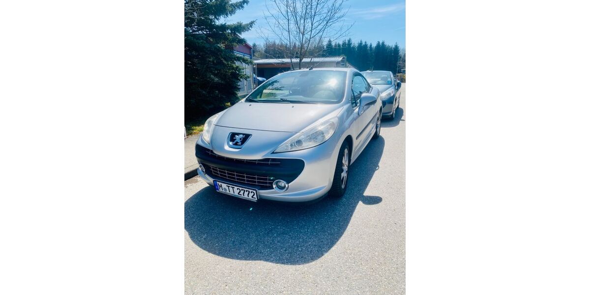 Peugeot 207 156.889 km 2.200 &euro; München 80339