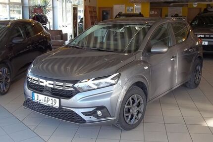 Dacia Sandero 2.000 km 17.590 € Ilmenau 98694