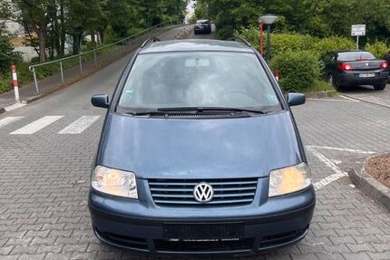 VW Sharan 209.750 km 2.290 &euro; Wiesbaden 65187