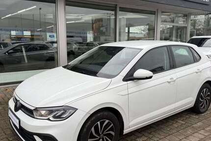 VW Polo 98.000 km 15.890 € Braunschweig 38116