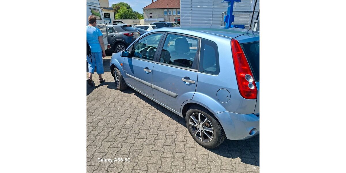 Ford Fiesta 155.000 km 2.200 &euro; Castrop Rauxel 44579