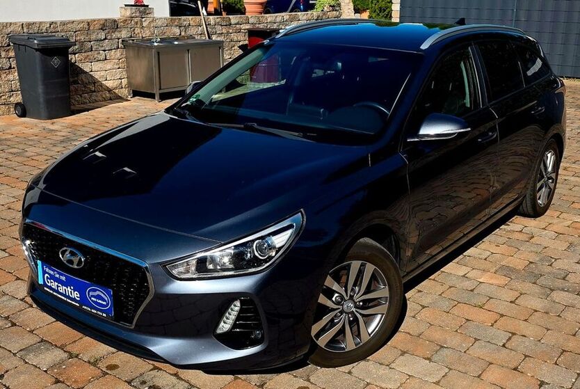 i30