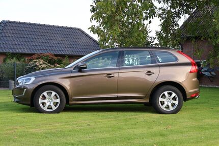 Volvo XC60 182.000 km 14.900 &euro; Goch 47574