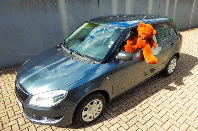 Skoda Fabia 56.800 km 5.702 &euro; Kreuztal-Krombach 57223