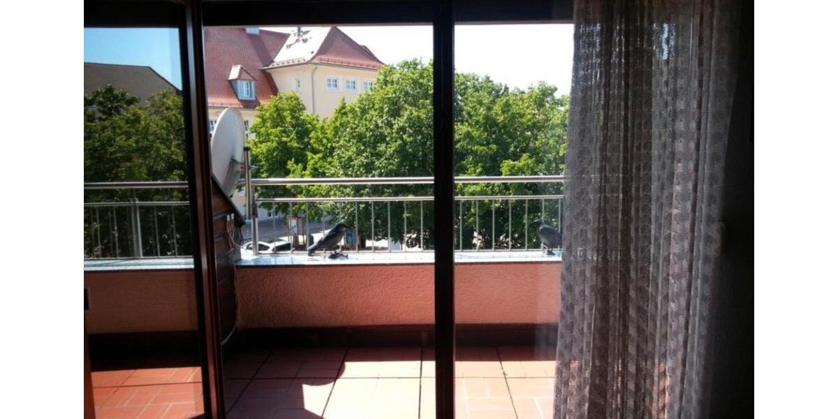 Dachgeschoßwohnung Neuenburg am Rhein - 3 Zimmer, 84 m&sup2;, 1.100&euro; | Angebot:26339926