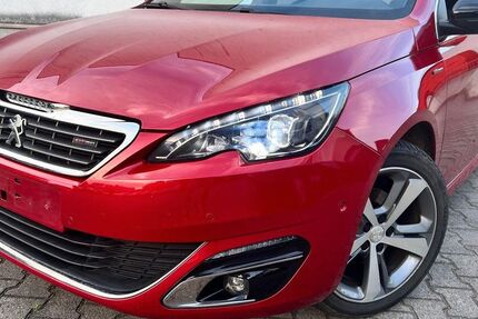 Peugeot 308 90.000 km 10.990 &euro; Rüsselsheim 65428