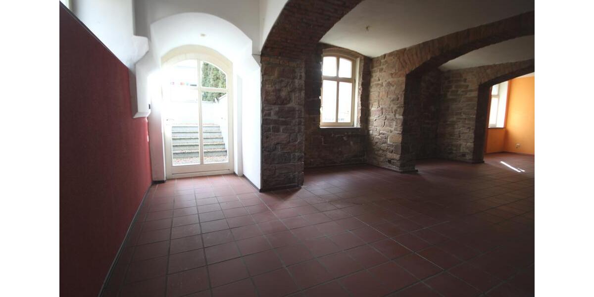 Gewerbeobjekt Bad Pyrmont - 1.100&euro; | Angebot:21107870