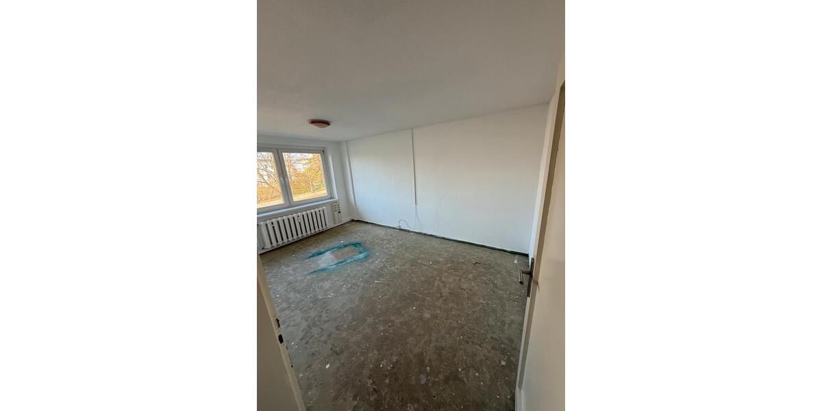 Etagenwohnung Pritzwalk - 3 Zimmer, 90 m&sup2;, 760&euro; | Angebot:25869255