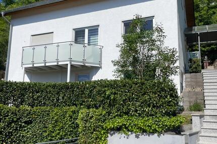 Traumhaus mit Burgblick – Großzügiges Einfamilienhaus in Nassau