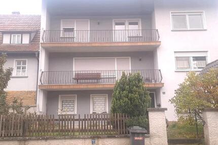 Großzügiges Wohnhaus mit Scheunen in Lif Roth 7 zimmer