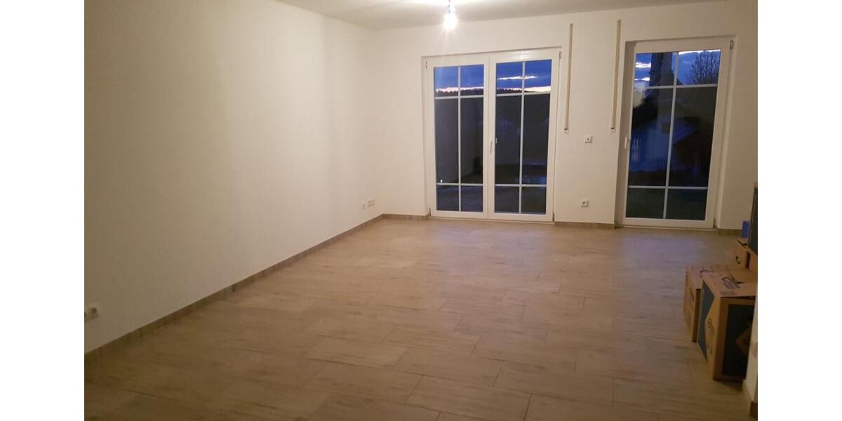 Dreifamilienhaus: Rechtes Haus mit je 125m² Wohnfläche und Garten 6 zimmer