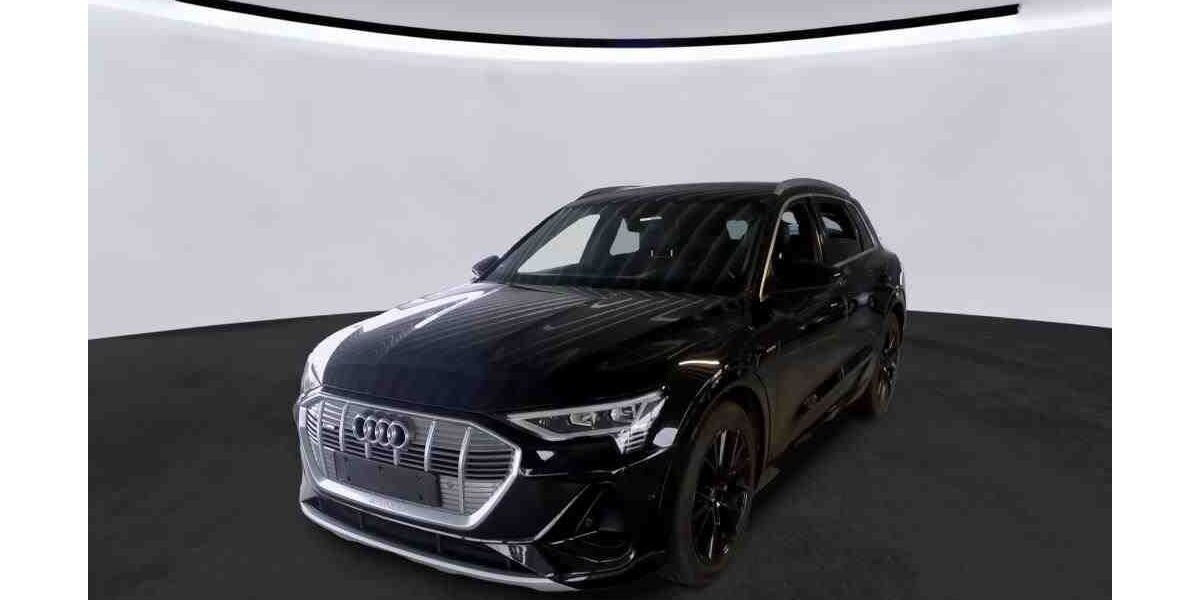 Audi e-tron 33.300 km 29.560 &euro; Bad Langensalza 99947