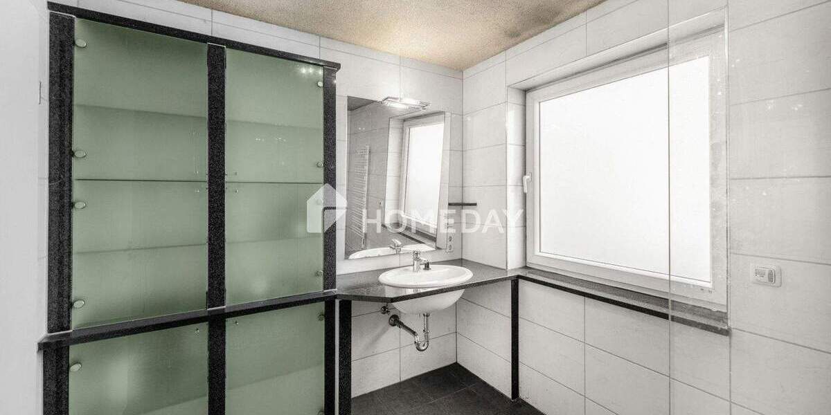 Mehrfamilienhaus, Wohnhaus Eschweiler Neu-Lohn - 7 Zimmer, 185 m&sup2;, 498.000&euro; | Angebot:25604246