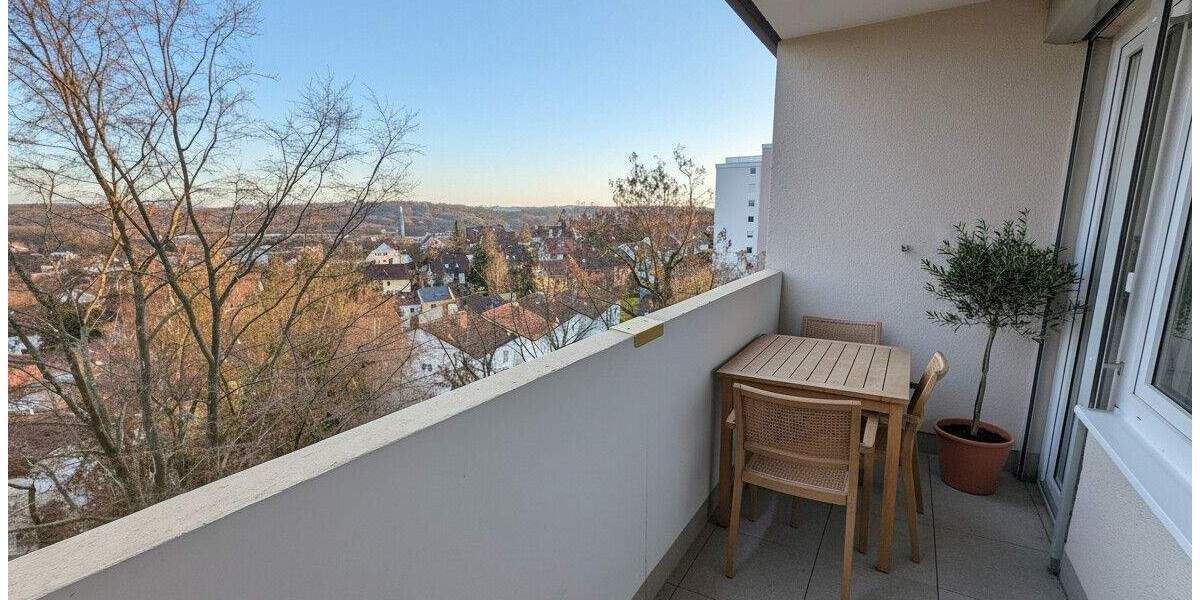 Wohlfühlnest für Singles .... mit Balkon, Garage und tollen Ausblick 1 zimmer