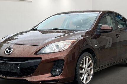 Mazda 3 151.939 km 4.999 &euro; Berlin 12681