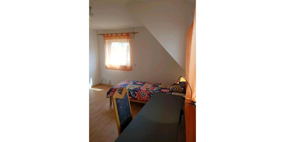 Einfamilienhaus Eppstein - 7 Zimmer, 160 m&sup2;, 499.000&euro; | Angebot:26926530