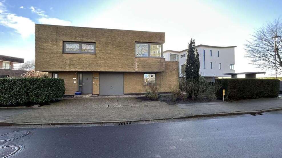 Haus zum Kaufen in Brunsbüttel 595.000 € 173 m²