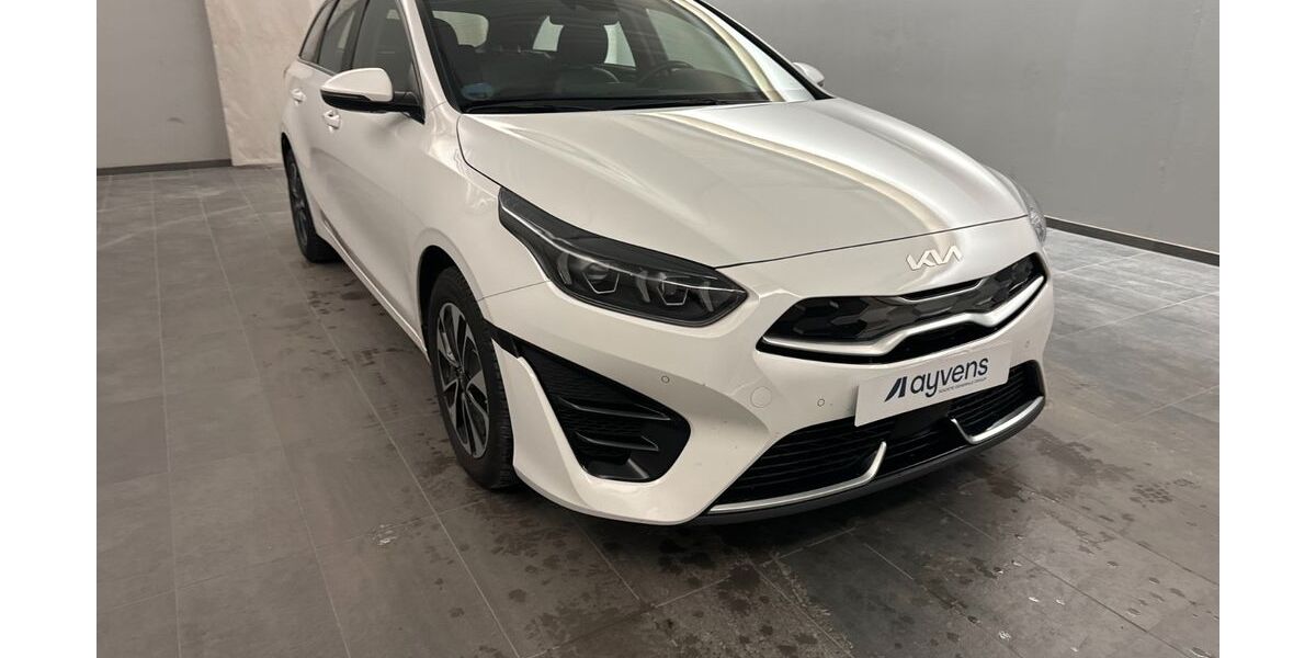 Kia ceed Sportswagon 133.932 km 16.989 &euro; Nordhorn 48531
