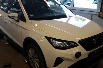 Seat Arona 144.000 km 10.999 &euro; Ditzingen 71254