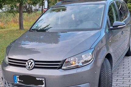 VW Touran 73.800 km 12.900 € Taucha 04425
