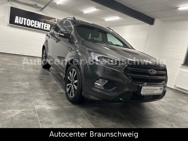 Ford Kuga 113.000 km 11.990 &euro; Braunschweig 38112
