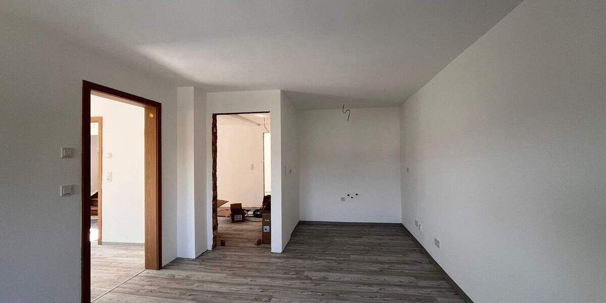 Zimmer Moritzburg Friedewald - 6 Zimmer, 128 m&sup2;, 1.700&euro; | Angebot:26434864