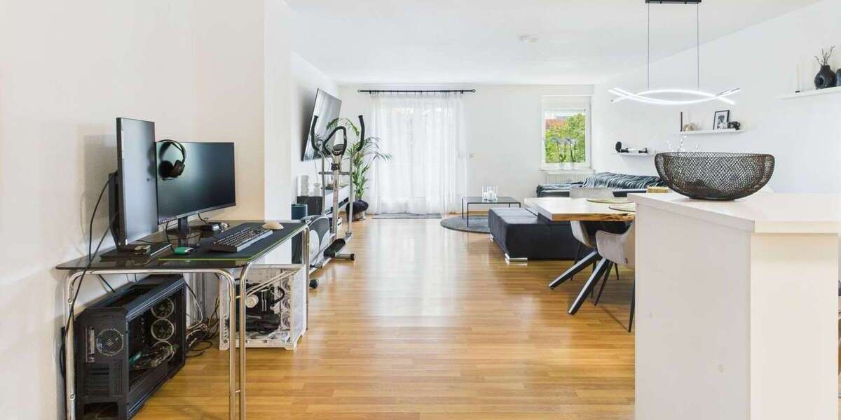 Etagenwohnung Ludwigsburg Eglosheim - 2 Zimmer, 67 m&sup2;, 1.040&euro; | Angebot:27032950