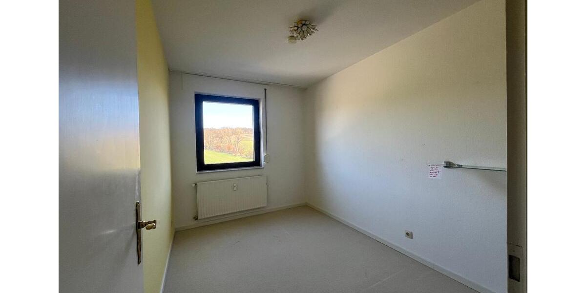 Etagenwohnung Göttingen Oststadt - 3 Zimmer, 92 m&sup2;, 300.000&euro; | Angebot:25273452