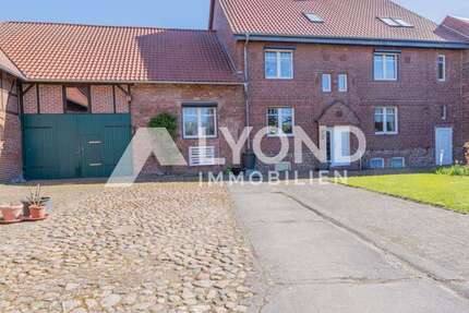 Haus Oebisfelde / Lockstedt Lockstedt - 10 Zimmer, 248 m&sup2;, 350.000&euro; | Angebot:26449740