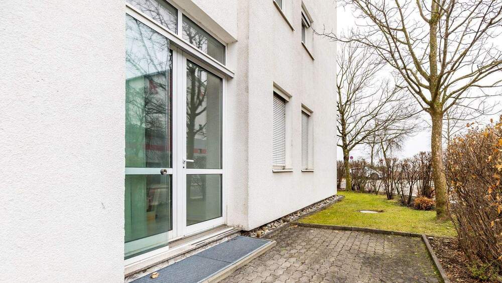 Gewerbeobjekt Kirchheim bei München Heimstetten - 3 Zimmer, 173 m&sup2;, 1.900&euro; | Angebot:25672973