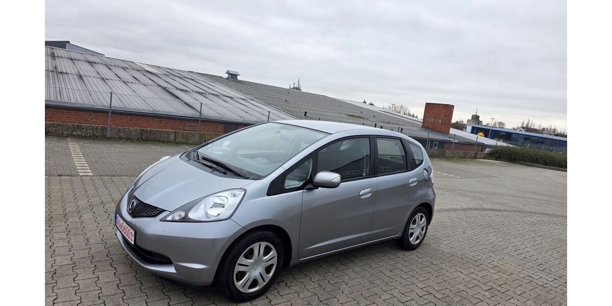 Honda Jazz 180.000 km 3.300 &euro; Rosdorf 37124