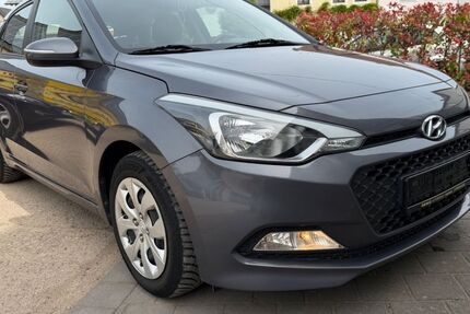 Hyundai i20 81.800 km 10.100 &euro; Saarlouis 66740