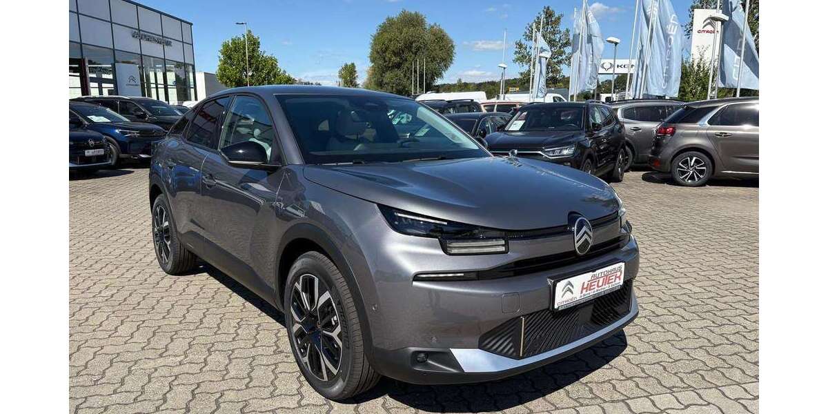 Citroen C4 2.000 km 25.490 &euro; Borna 04552