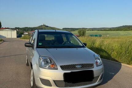 Ford Fiesta 187.800 km 2.300 &euro; Sulzfeld 75056