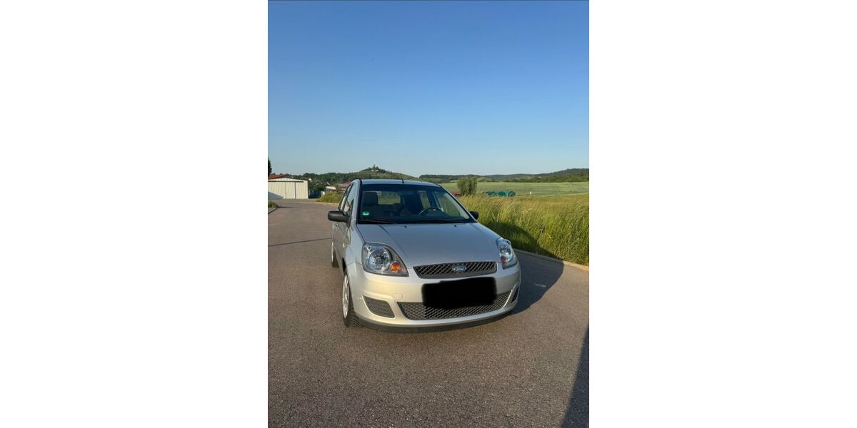 Ford Fiesta 187.800 km 2.300 &euro; Sulzfeld 75056