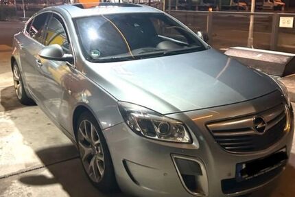 Opel Insignia 157.000 km 7.999 &euro; Berlin 12353