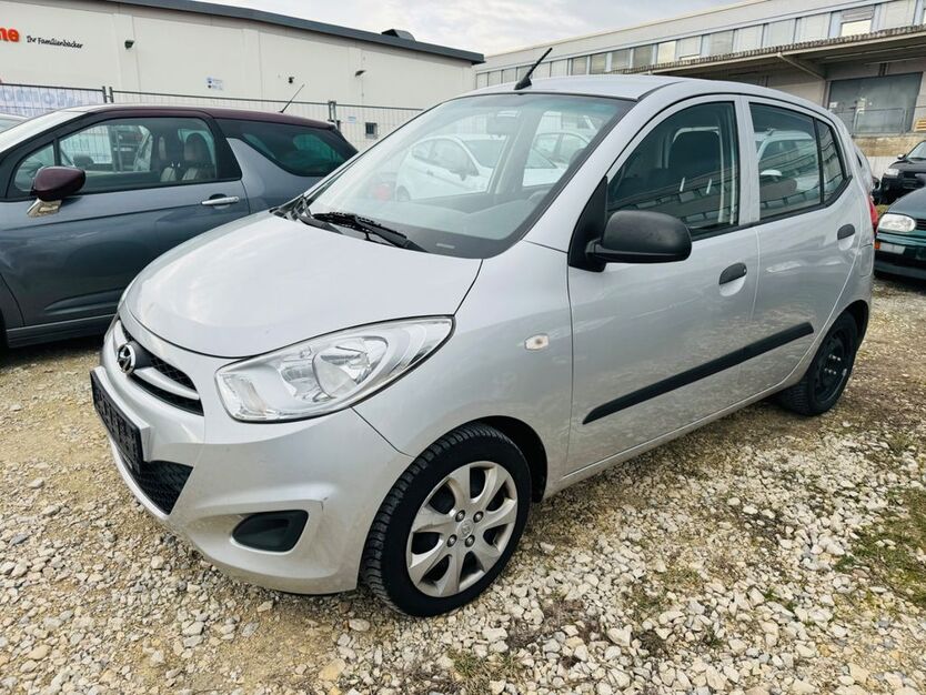 Hyundai i10 179.000 km 2.799 € Filderstadt 70794