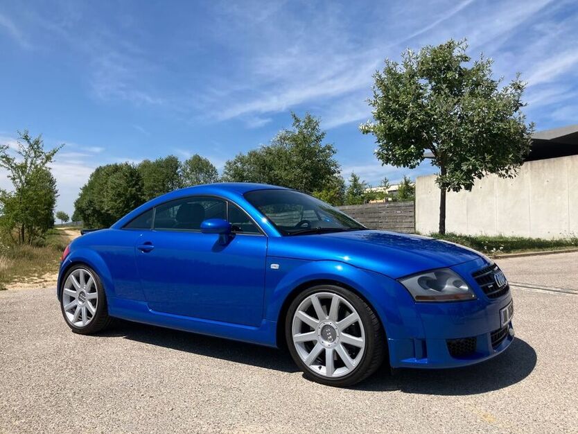 TT
