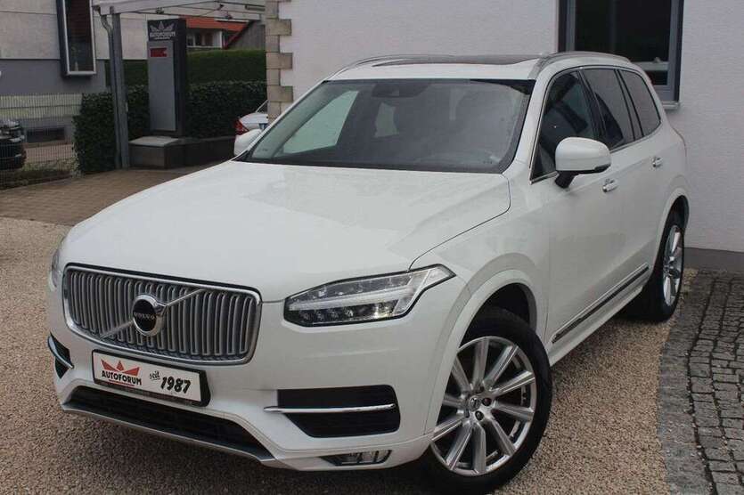 Volvo XC90 157.800 km 27.900 € Königsbrunn 86343
