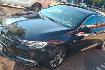 Opel Insignia 111.500 km 15.500 € Neunkirchen 66538