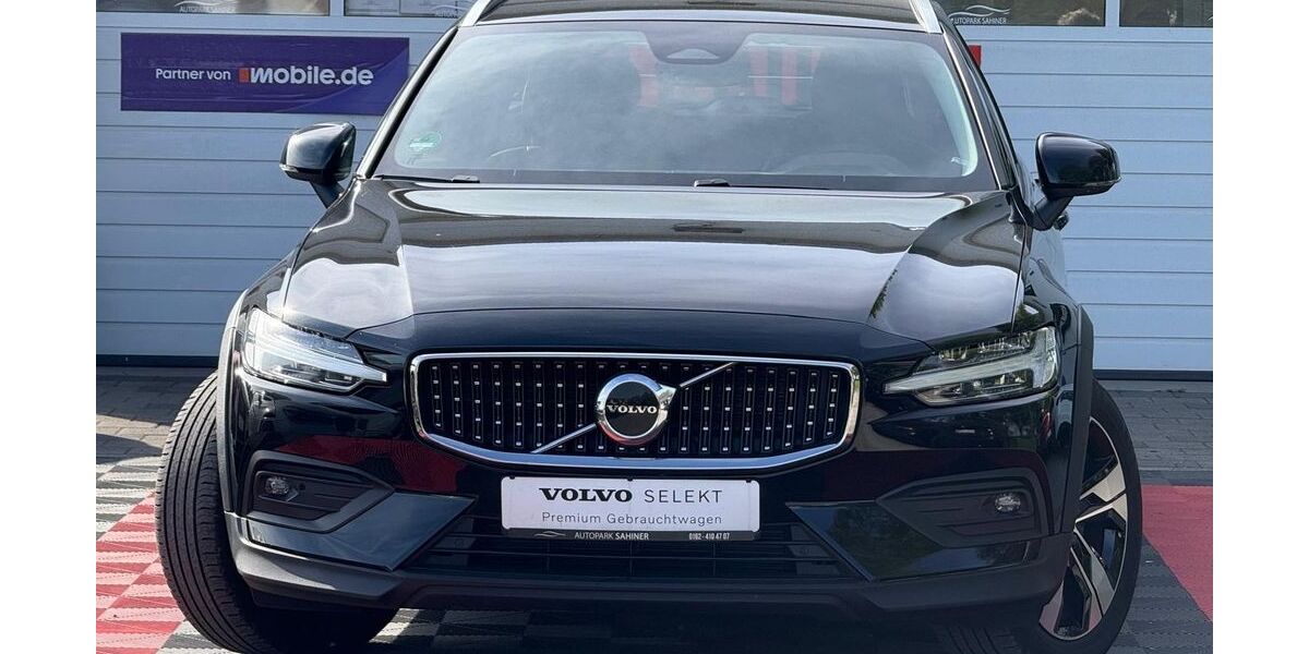 Volvo V60 98.372 km 26.149 &euro; VÖHRINGEN (LANDKREIS ROTTWEIL BEI STUTTGART) 72189