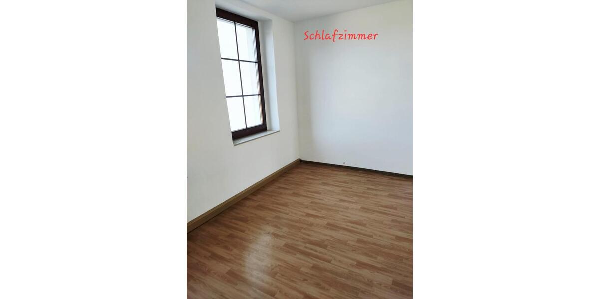 Etagenwohnung Werdau - 2 Zimmer, 40 m&sup2;, 220&euro; | Angebot:26375806