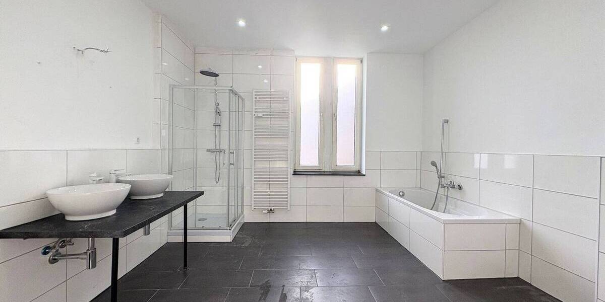 Attraktive 3,5 Zimmer Wohnung mit Gemeinschaftsgarten 3 zimmer