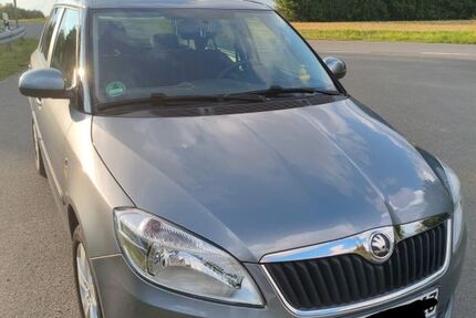 Skoda Fabia 56.600 km 5.750 &euro; Paderborn 33100