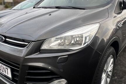 Ford Kuga 140.000 km 12.390 &euro; Zeven 27404